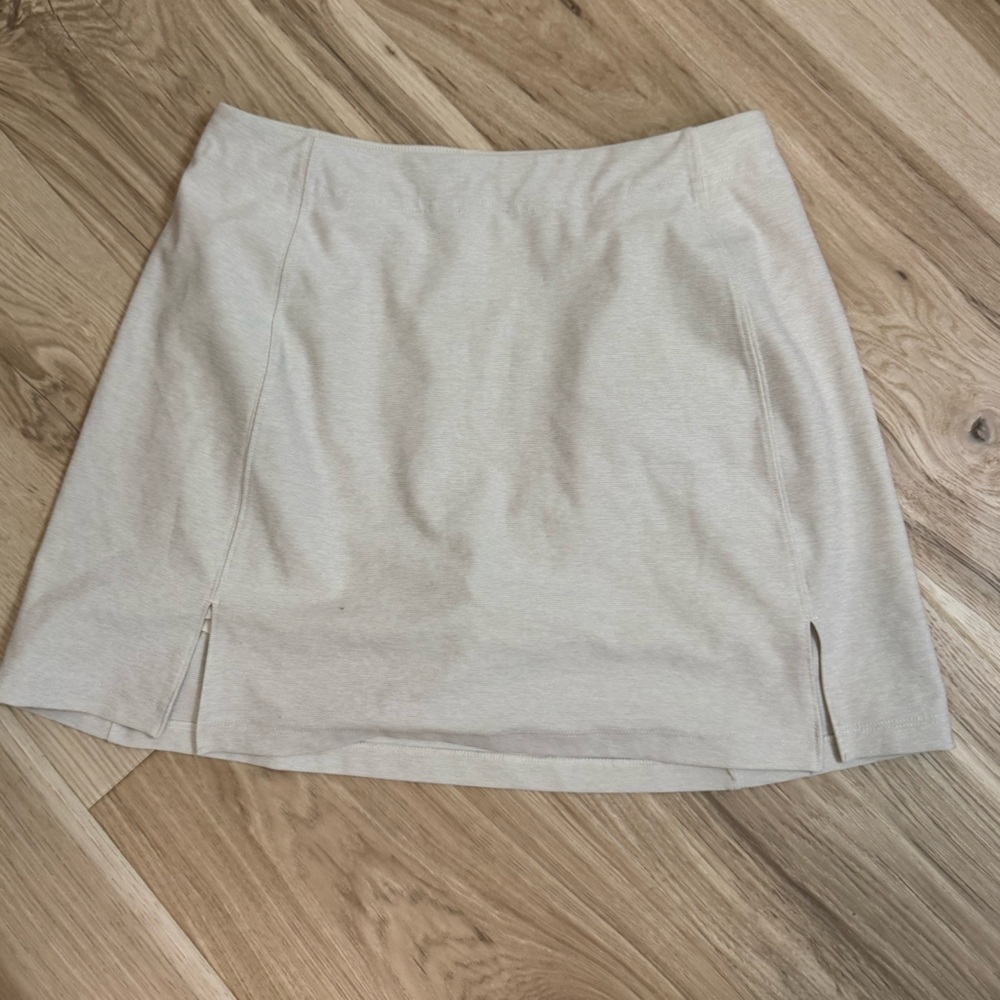 Outdoor voices cream athletic skirt